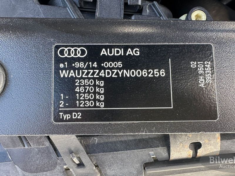Audi S8 bild 27