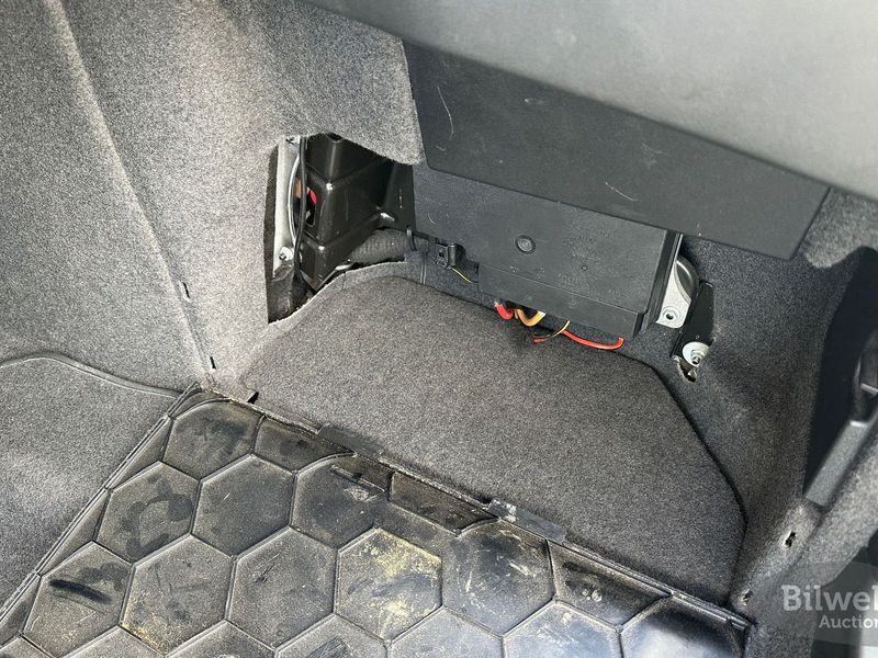 Audi S8 bild 38