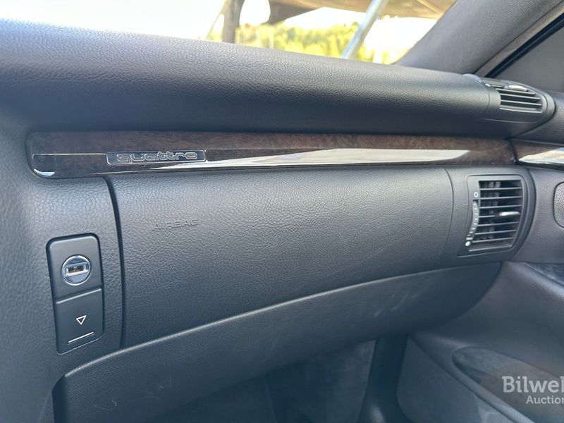 Audi S8 bild 61