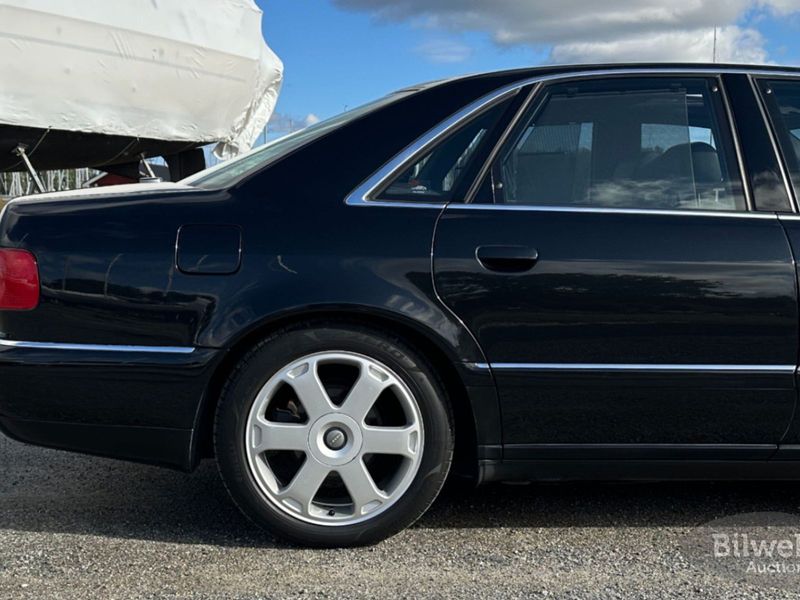 Audi S8 bild 9