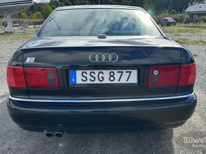 Audi S8 bild 32