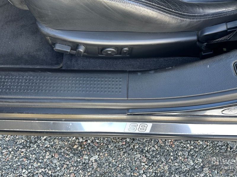 Audi S8 bild 54