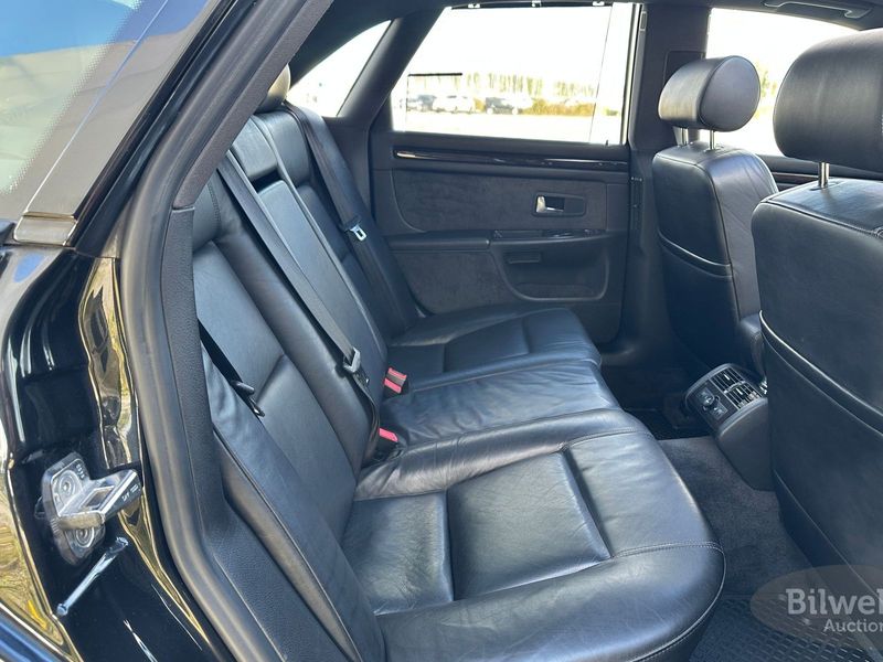 Audi S8 bild 49