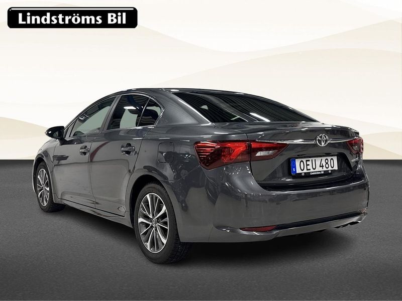 Toyota Avensis bild 4