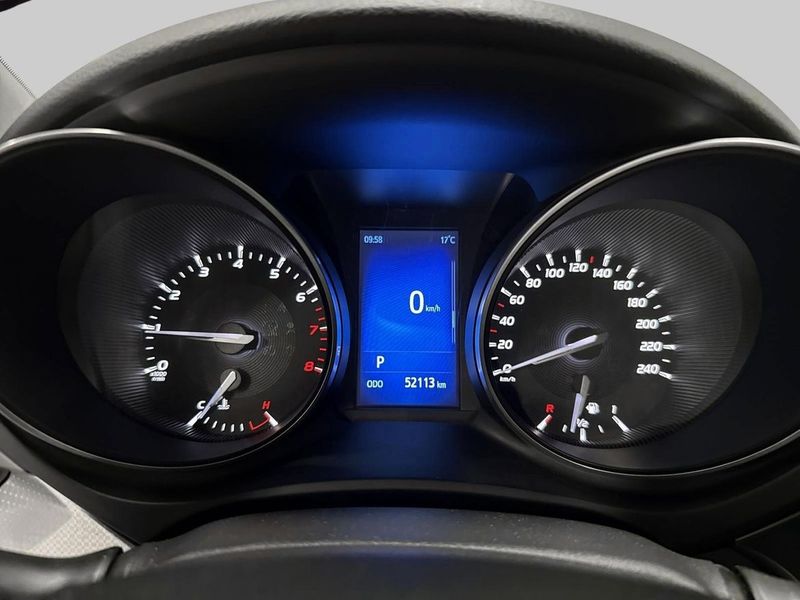 Toyota Avensis bild 15