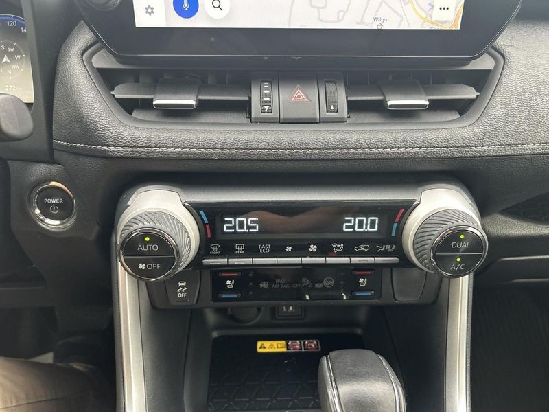 Toyota RAV4 bild 17