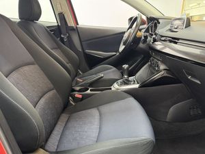 Mazda 2 bild 16