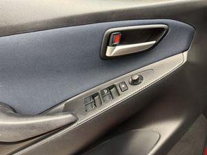 Mazda 2 bild 14