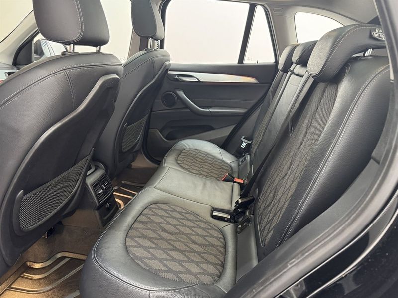 BMW X1 bild 20