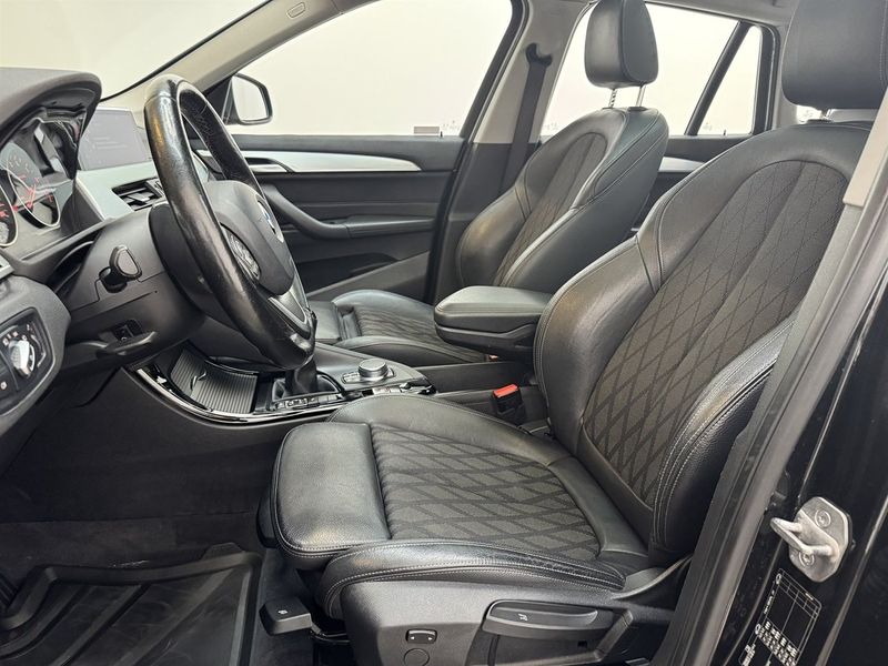 BMW X1 bild 8