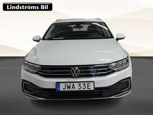 Volkswagen Passat bild 8