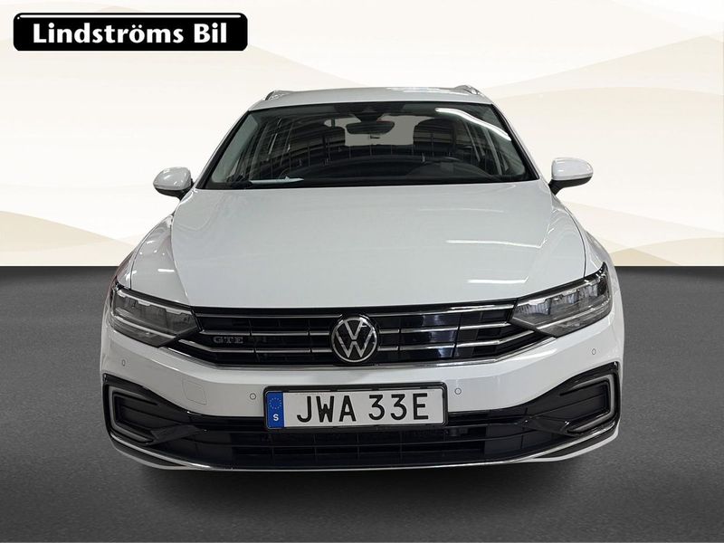 Volkswagen Passat bild 8