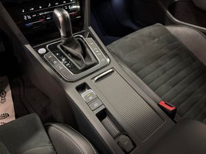Volkswagen Passat bild 17