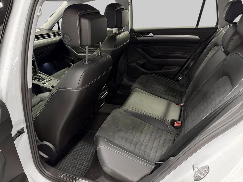 Volkswagen Passat bild 10