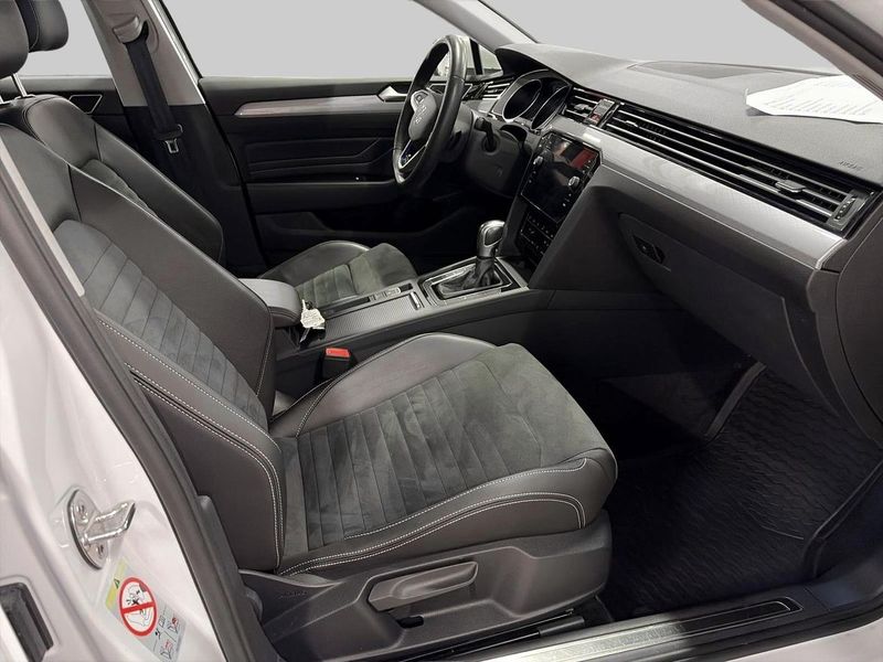 Volkswagen Passat bild 9