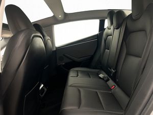 Tesla Model 3 bild 30