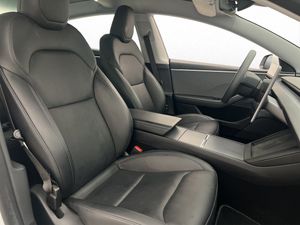 Tesla Model 3 bild 29