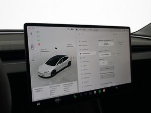 Tesla Model 3 bild 23