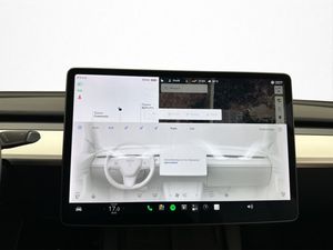 Tesla Model Y bild 22