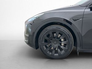 Tesla Model Y bild 31