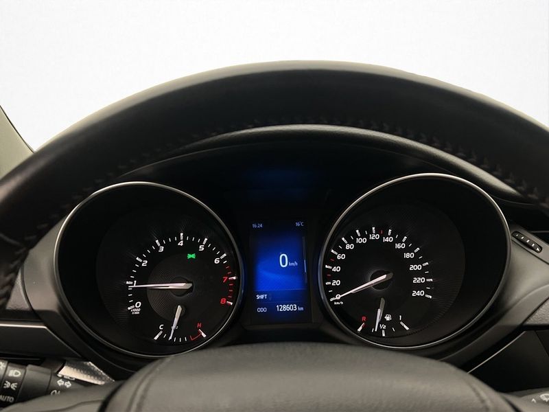 Toyota Avensis bild 20