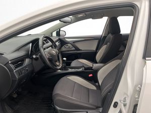 Toyota Avensis bild 19