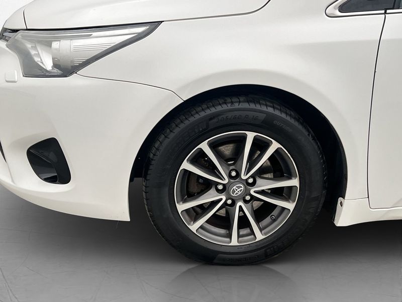 Toyota Avensis bild 10