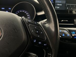 Toyota C-HR bild 25