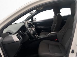 Toyota C-HR bild 18