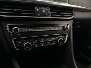 Kia Optima bild 24