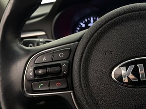 Kia Optima bild 26
