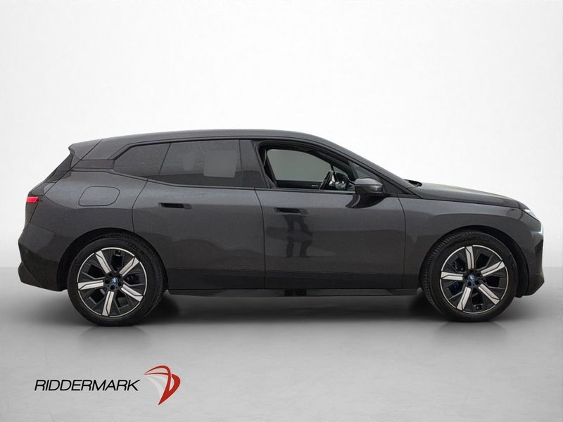 BMW iX bild 10