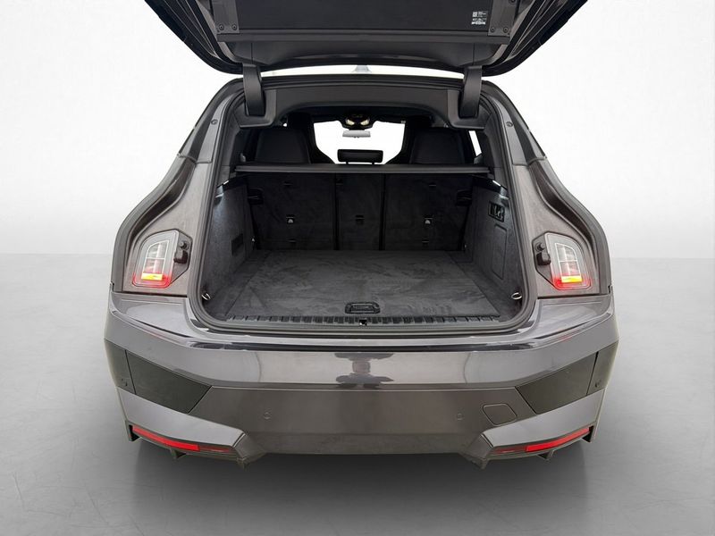 BMW iX bild 19