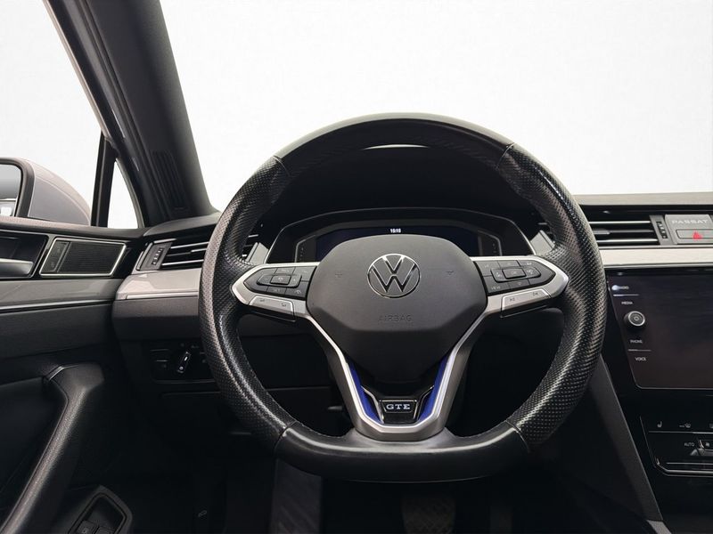 Volkswagen Passat bild 19