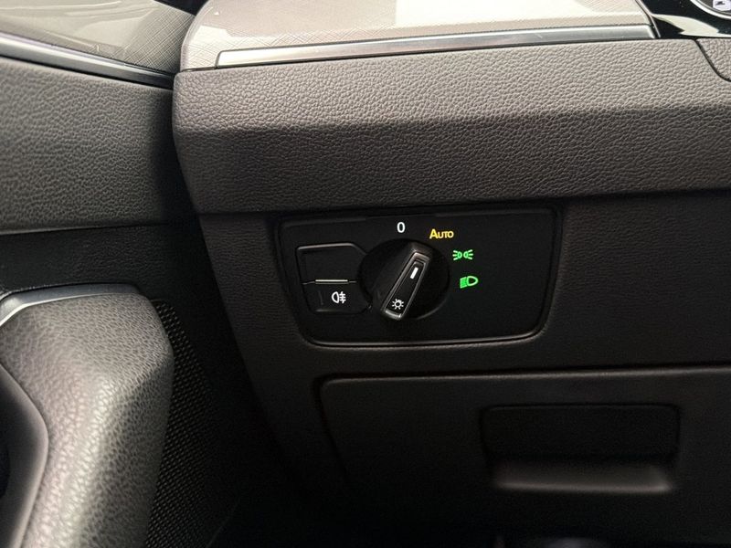 Volkswagen Passat bild 26