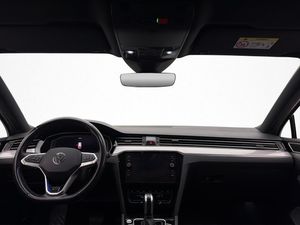 Volkswagen Passat bild 14