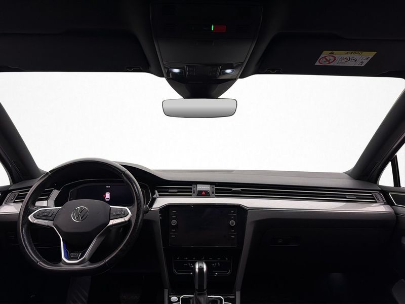 Volkswagen Passat bild 14