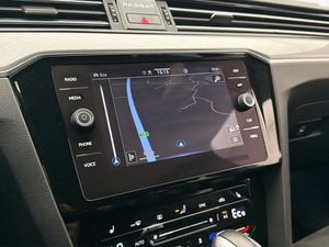 Volkswagen Passat bild 23
