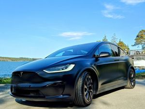 Tesla Model X bild 6