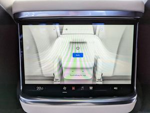 Tesla Model X bild 15