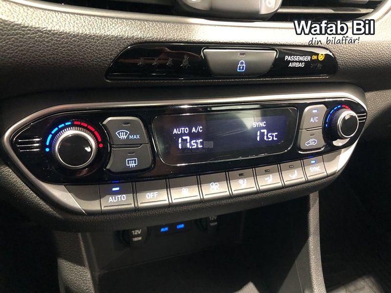Hyundai i30 bild 13