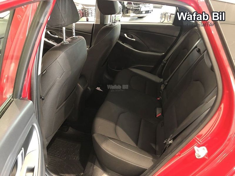 Hyundai i30 bild 9