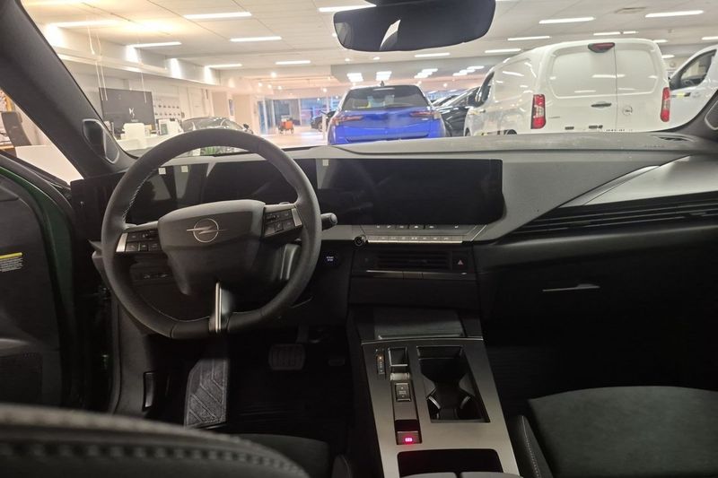 Opel Astra bild 8