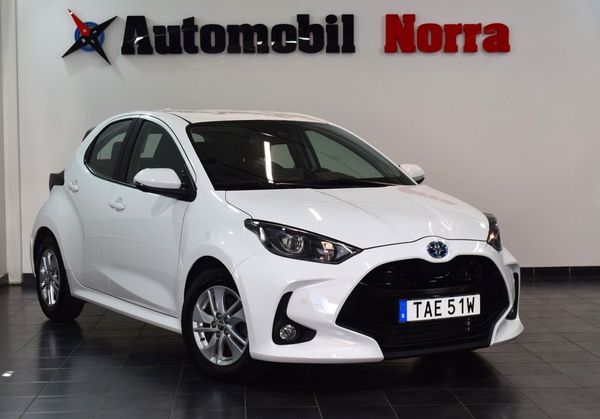 Toyota Yaris Hybrid Active Kamera/PDC/Vinterhjul - 2023