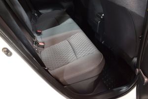 Toyota Yaris bild 15
