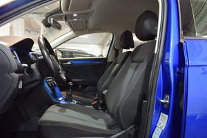 Volkswagen T-Roc bild 7