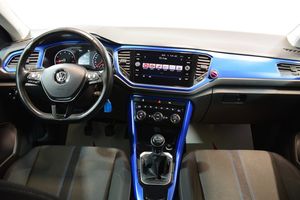 Volkswagen T-Roc bild 13