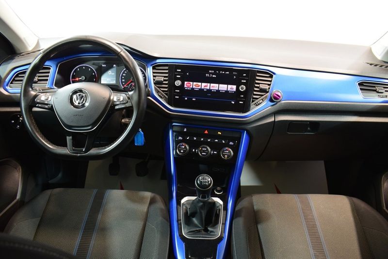 Volkswagen T-Roc bild 13