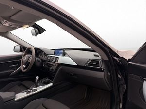 BMW 320 bild 25