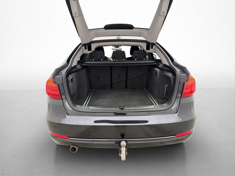 BMW 320 bild 27